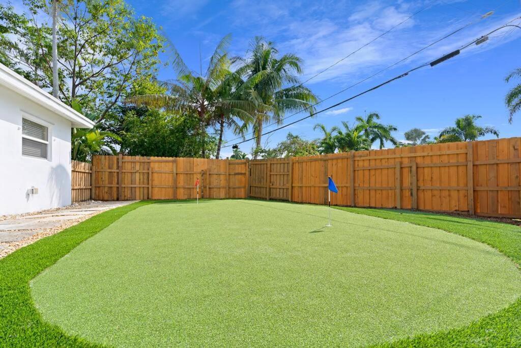 Waterfront-Heated Pool-Mini Golf-Game Room-2Mi Beach Φορτ Λόντερντεϊλ Εξωτερικό φωτογραφία